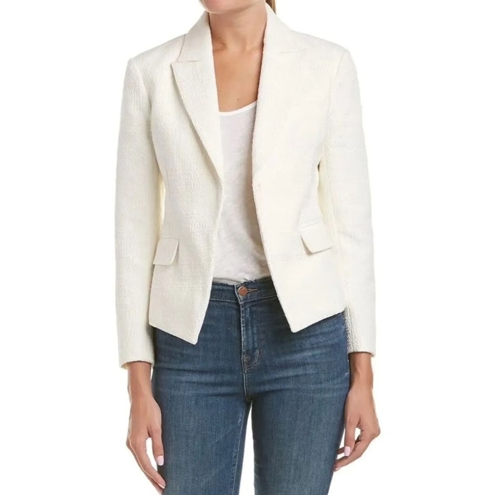 Theory Brince Approach Structured‎ Blazer in Ivory Size 4